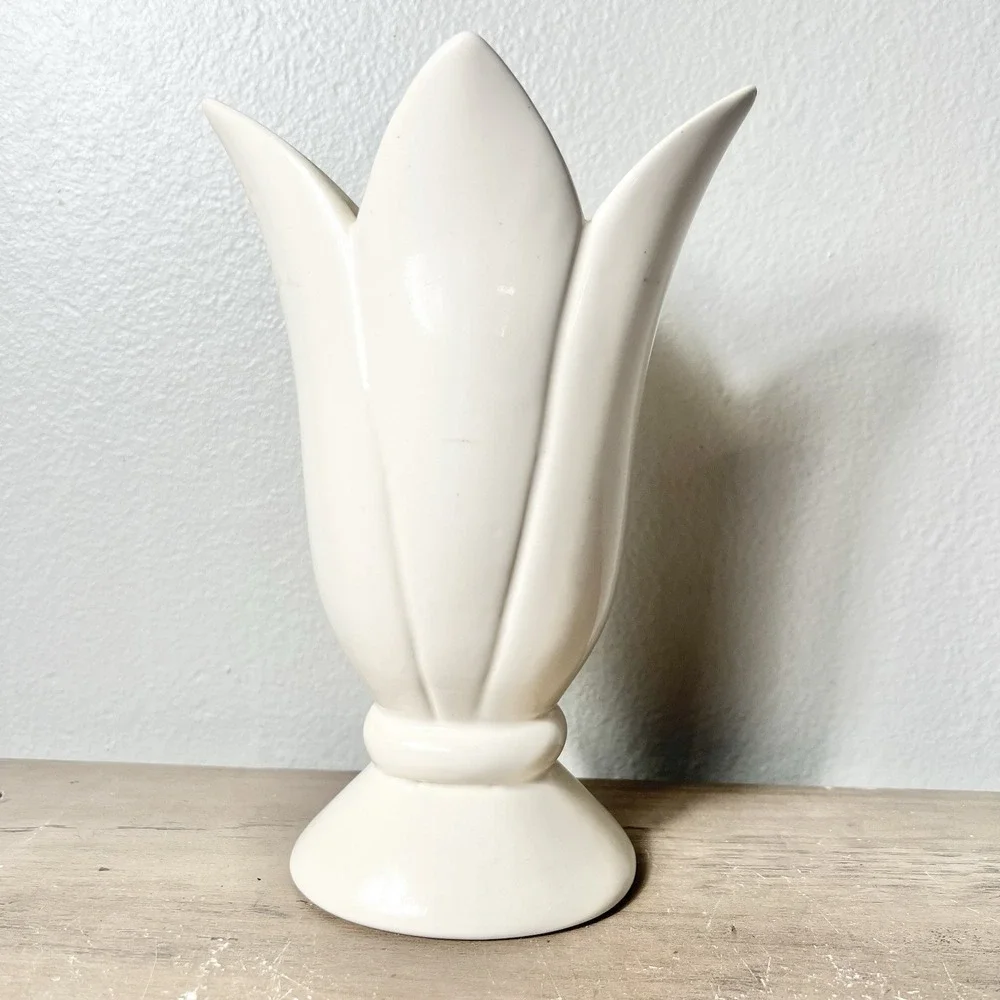 Vintage Ivory Tulip Vase Planter Mid Century Ceramic Floral Pedestal 9